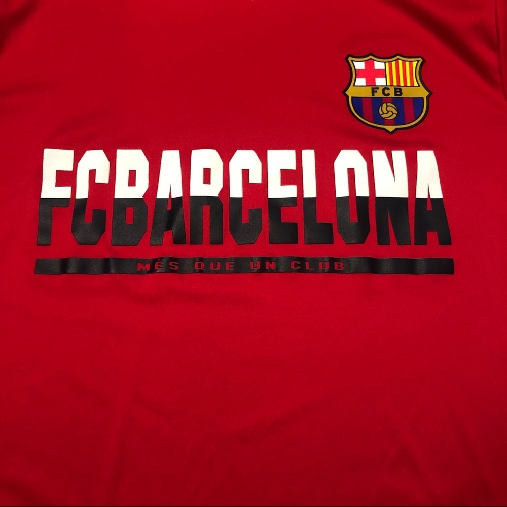FC Barcelona Large Crest Tee Youth Size Large - Picture 2 of 4